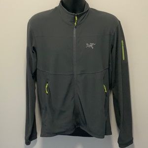 Arc’Teryx light weight jacket